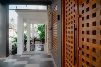 Illusion Homestay Hotell i Sardonoharjo
