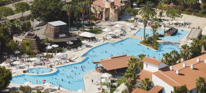 PortAventura Hotel El Paso - Includes unlimited access PortAventura Park & 1 access Ferrari Land Hotels in Salou