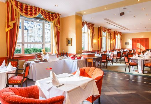 카를로비바리 호텔 전경