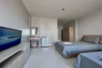 Emerald Hotel