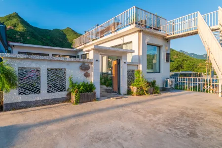 Beijing Baiyun Chuan Xian Xian Shan Su Отели рядом с достопримечательностью «Changping Duijiuyu Natural Scenic Resort»