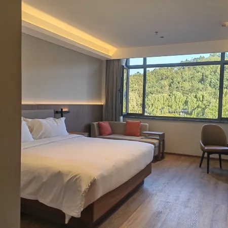 Benxi Bed Seal Lake Hotel