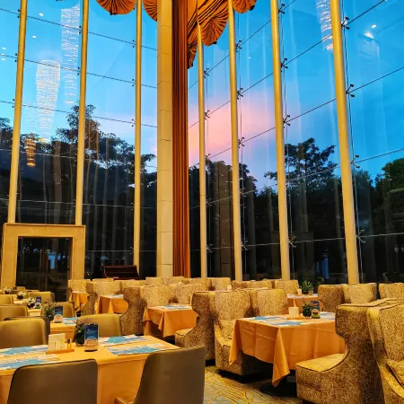 Heshan Yanshan Hotel