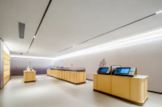 JI Hotel (Zhujiajian Centipede Zhi Wharf Guanyin Dharma Realm)