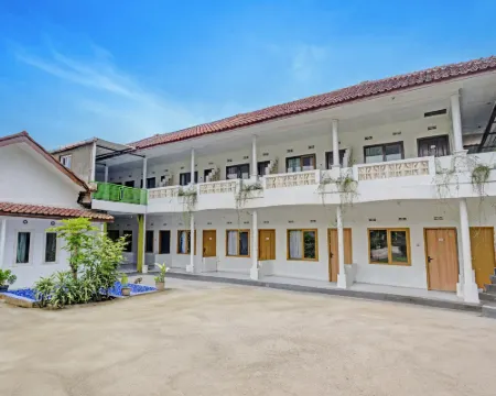 Collection O Subang near Ciater Subang formerly Orchid Villa Ciater シアターのホテル