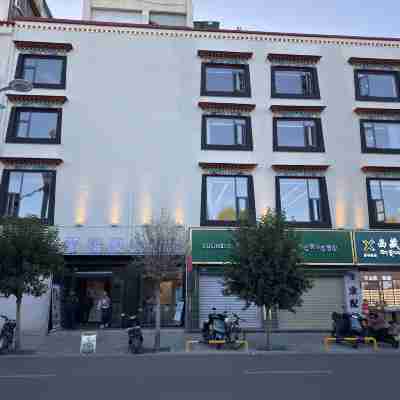 平措康桑觀景酒店（布達拉宮店） Hotel Exterior
