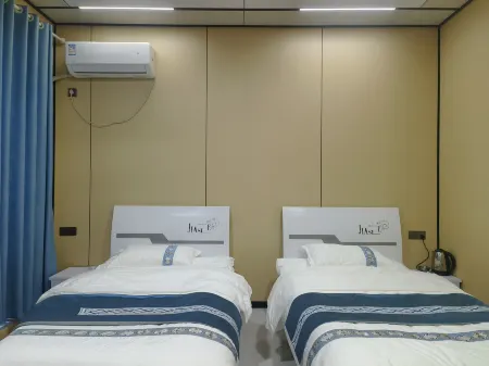 Daxiaojing Zuixianglou Homestay Отели в г. Лодян