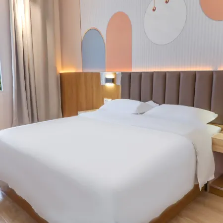 Impression·Baihe Hotel (Guangxi University & Nanning Railway Station Branch)