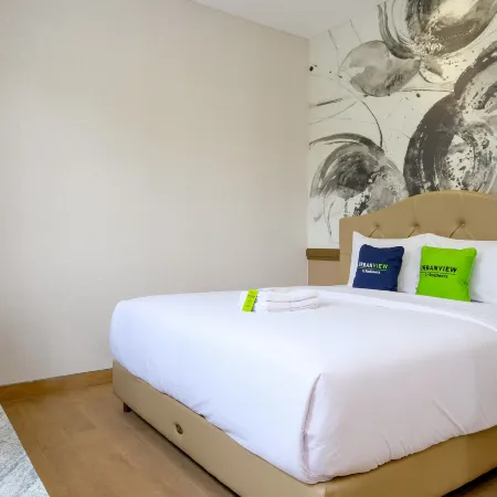 Urbanview Kencana Residence near Pakuwon Mall Surabaya Hotels in Sambikerep