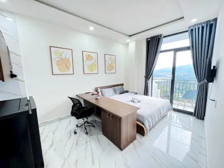 Tiên Hoa Sơn Villa - House Отели рядом с достопримечательностью «Далатский цветочный сад»