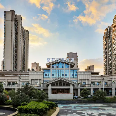 Zhangjiagang Lanshu Ring Road Hotel（High-speed rail new town） Hotels near Tianzhuang Ancient Street