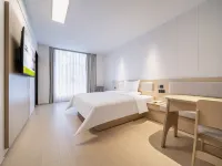 Hi Inn (Nanyang Central Hospital, Mogan Wuyue Plaza Branch) - โรแมนติก