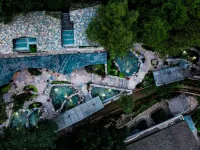 Qwekan Resort Hotels in Xiangning