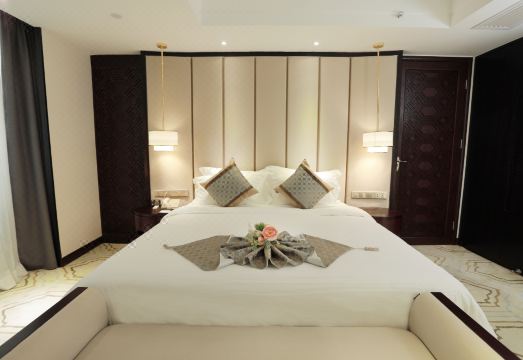 샹쉬에 인터내셔널 아파트먼트 수영장