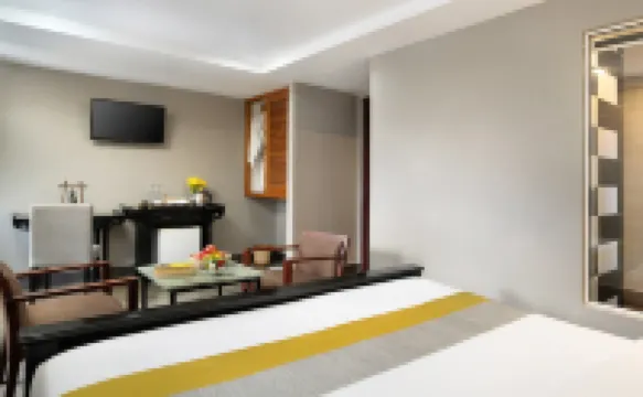 都喜飯店暹粒 Crocodile Leather World附近的飯店