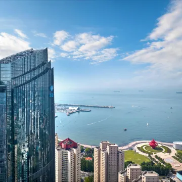 Grand Madison (Qingdao Wusi Square Sea View)