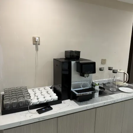 JINTANG GRAND METRO PARK HOTEL