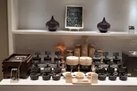 Heyi Hotel– Karamay Bairui Square Petroleum Mansion Branch - sarapan