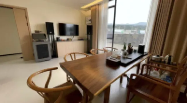 Heyuan Dongyuan Yunding Hot Spring Hotel (Huangcun Store)