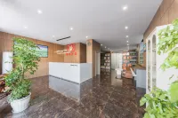 Dongping Coral Hotel