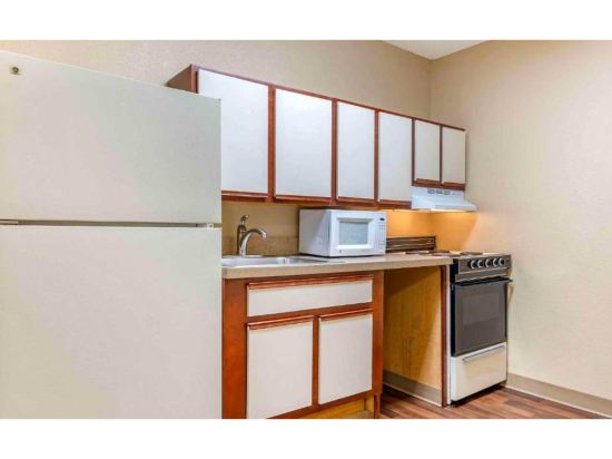 Studio 6 Extended stay Florence, KY - Meijer Dr./Cincinnati