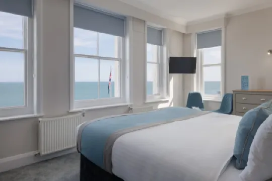 The Cumberland Hotel