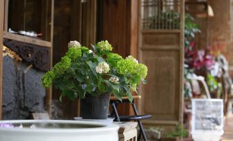 Qingcheng Mountain Wuwei Homestay