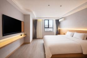 Korla Guizhongyuan Hotel (Yingbin Road)