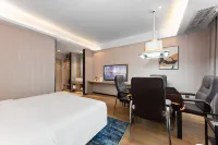 Elong ME Youju Hotel (Huangshi Yangxin Taizi)