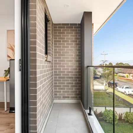 Tranquil Rooms – Quick Walk to Bus & Local Amenities