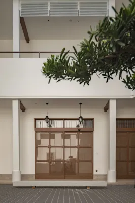 Zhu Yue · Yun Lu Contemporary Villa (Zhongshan Road Pedestrian Street Ferry Terminal Branch)