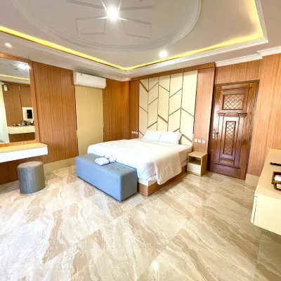 Alzetta Hotel by Abiza Hotels Hotels near Kerajinan Perak Dan Tanduk Harjo Soemarto