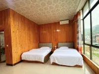 Libo Maolan Youth Inn
