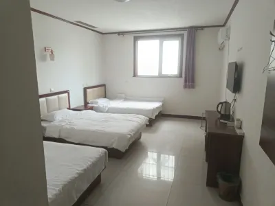 易縣龍華姐妹餃子館住宿 Hoteles en 