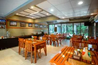 Blue River Resort
