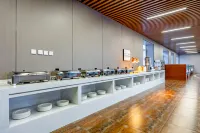 Fushi Hotel (Fuyuan Port) - breakfast