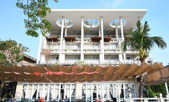 Xiangheng Jinrun Haikou Bay Scenic Hotel