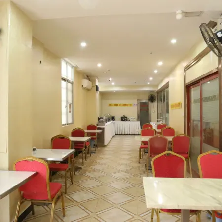 Yangchun Fu Business Hotel