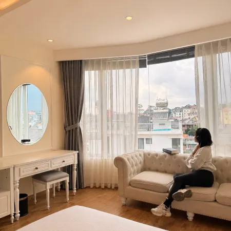 Nature Hotel - Pham Hong Thai