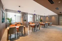 Licheng·Zhi Hotel (Pingdingshan Railway Station & Hebin Park Branch) - breakfast