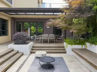 Taibai Mountain is not late · Riverside Pool Home - 3 ดาว