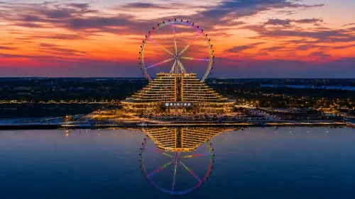 Ferris Wheel Hotel - parking