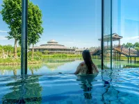 Arcadia Village Hotel - Luxury