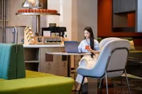 Handan Congtai Home2 Suites by Hilton - Fitnessstudio