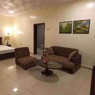 GK Guest Palace Rooms