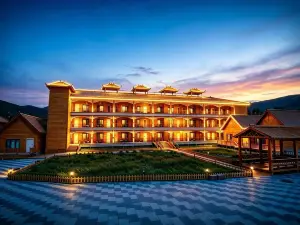 Nilka Liangqi Mountain Lodge Hotel (Mengket Scenic Area)