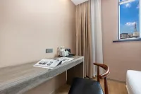 Luoshan Haiyue Hotel - balcone