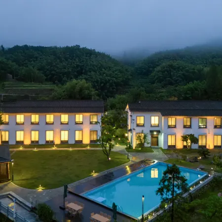 Qianshan wang·Mountain-View Resort