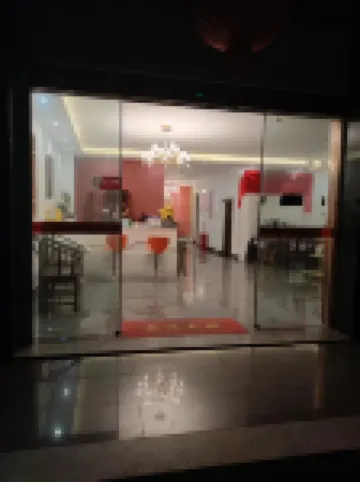 Xinglong Business Hotel (Zhangzhou Haicheng Branch) โรงแรมใกล้วัดเจ้าแม่กวนอิม