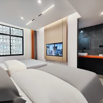 Mujia Light Luxury Hotel